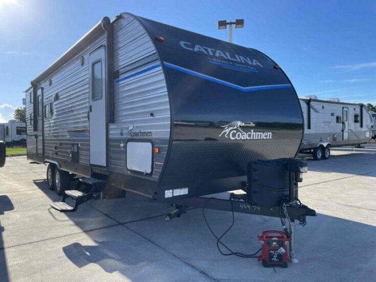 Thumbnail Photo undefined for New 2023 Coachmen Catalina 263BHSCKLE